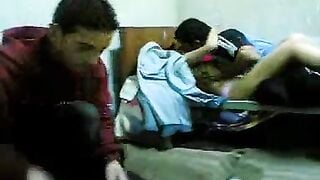 ما تخلص بقى عاوزين نروح - سكس مصري جماعي