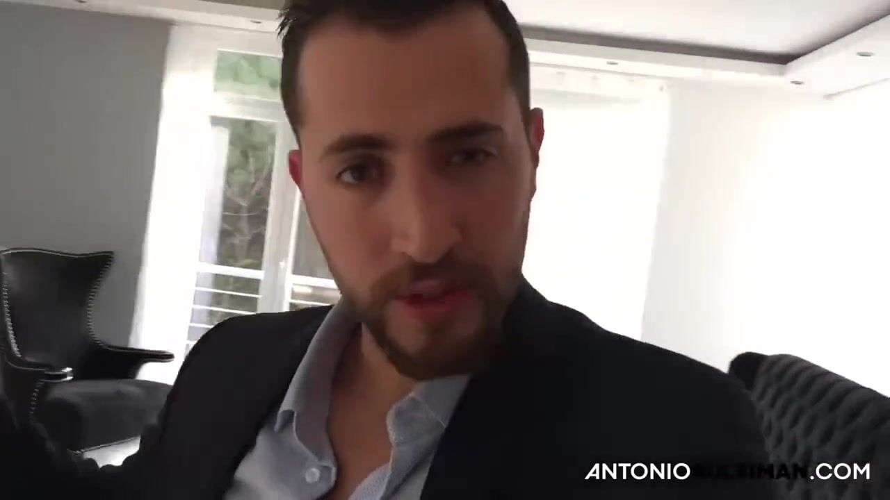 فحل مع فيلم سكس دياثة بصحبة امرأة