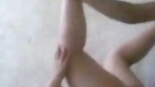 نيج عربية مربربة من راجل كبير في السن - سكس عربي مسرب
