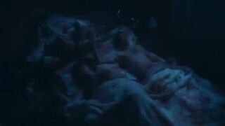 منى حسين مع فتحى عبدالوهاب - سكس مصري