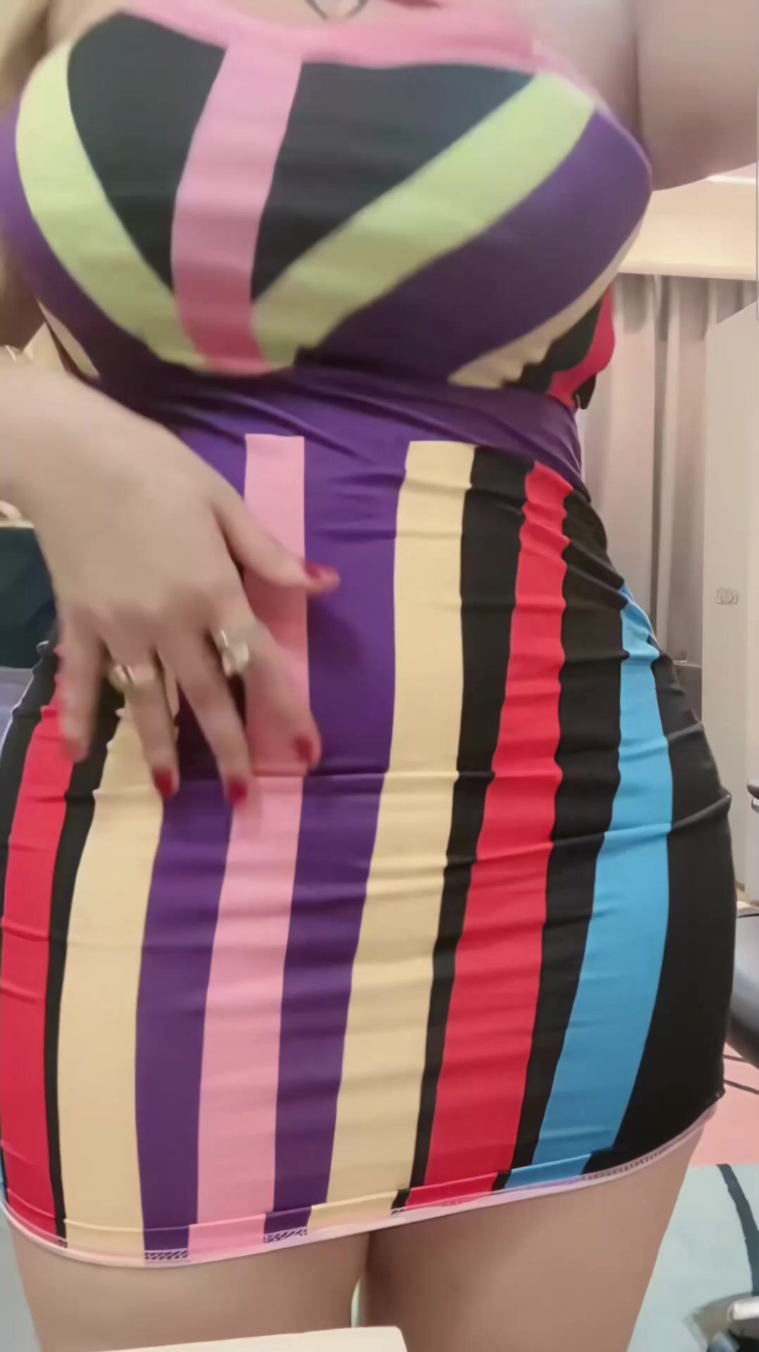 أحلى دلع ورقص من الرقاصه بوسي - سكس مصري